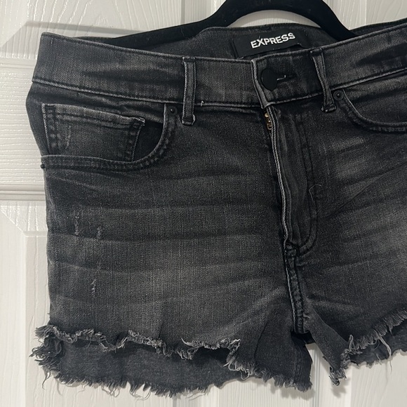 Express Black Denim Shortie High Rise Distressed Short - Picture 2 of 6